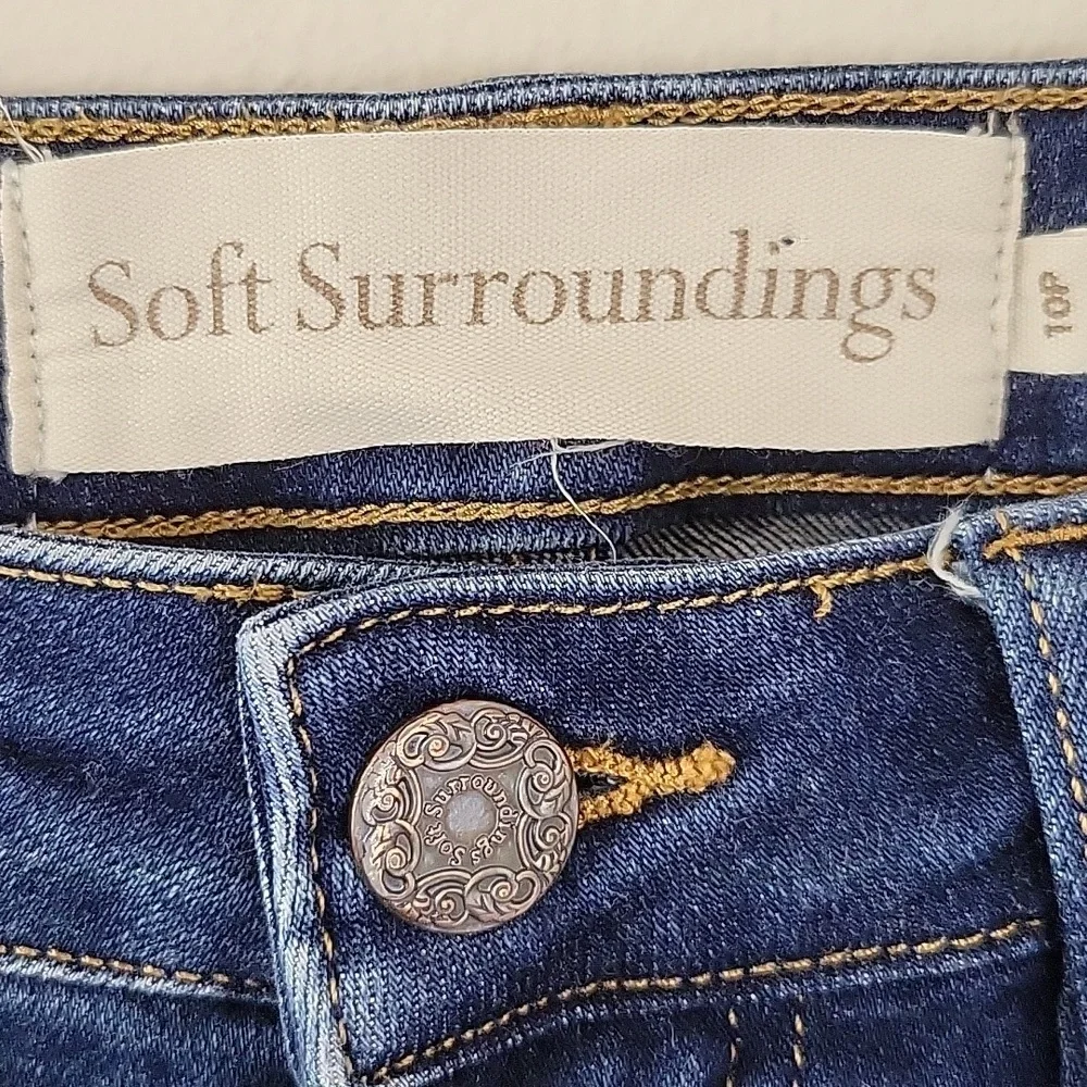Soft Surroundings Dark Wash Straight Cropped Jeans Size 10P - Picture 3 of 7